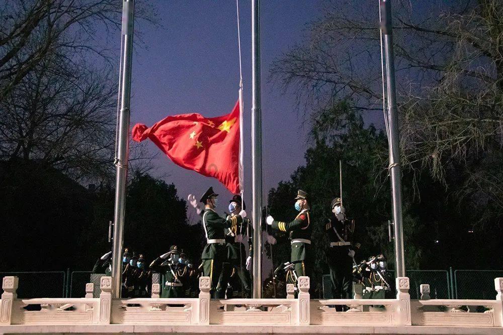 中方呼吁乌克兰危机有关方面恢复谈判